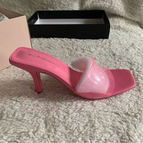 BCBGeneration • Maxari Bubblegum‎ Mule - Picture 1 of 8